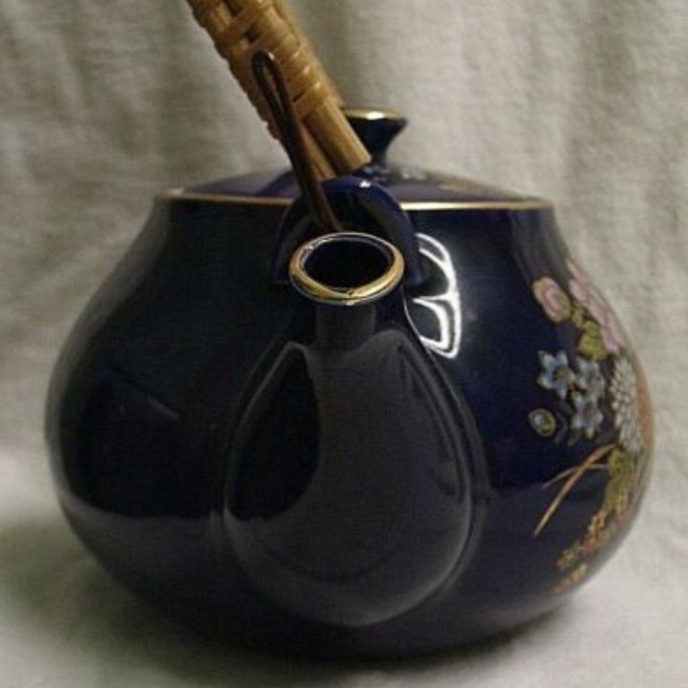 vintage Kutani Cobalt Blue Teapot - Picture 7 of 8